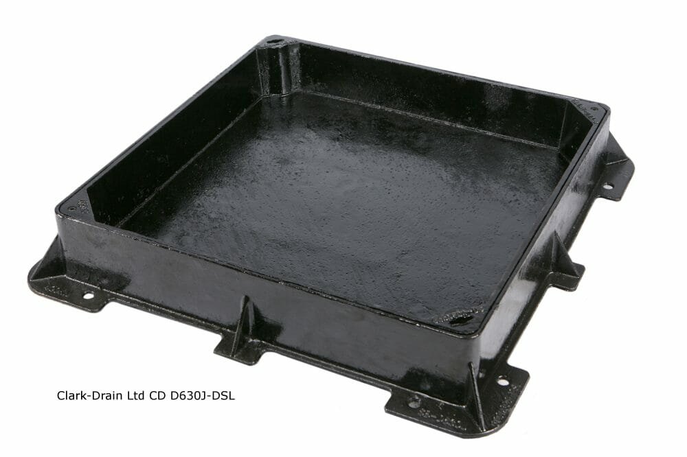 New D400 ductile iron double sealed and locking recessed cover is designed for UK construction markets