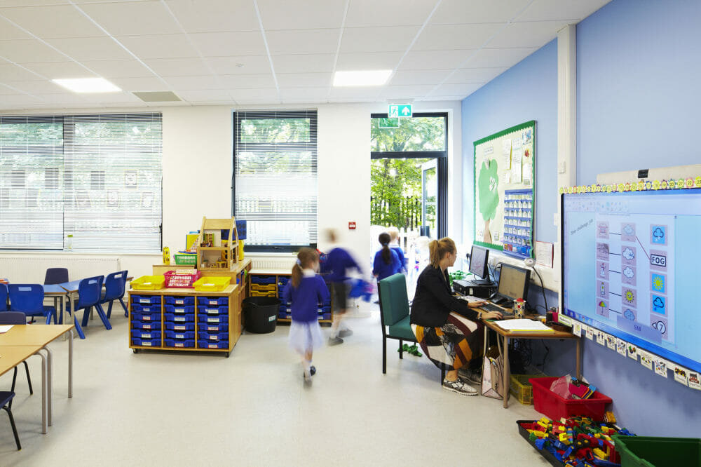 PORTAKABIN GROUP HANDS OVER 1ST NEW SCHOOL IN £28M EFA SURREY AND KENT BATCH – ON TIME AND ON BUDGET