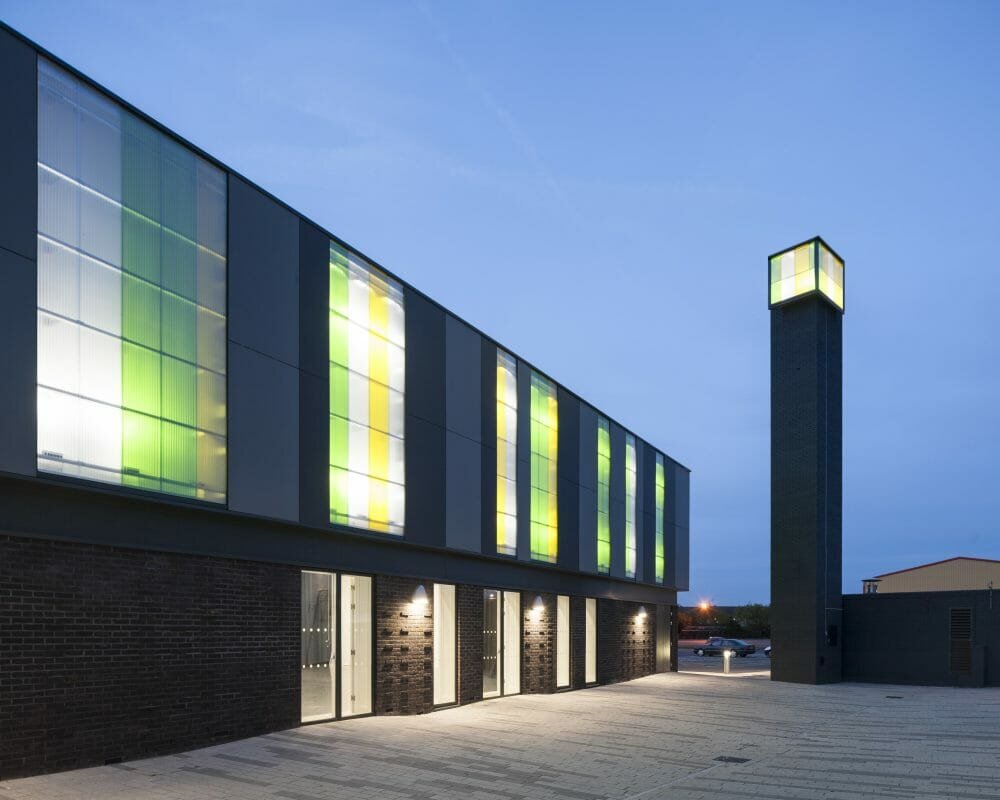 Rodeca cladding helps bring theatre to Redbridge College @RodecaLtd
