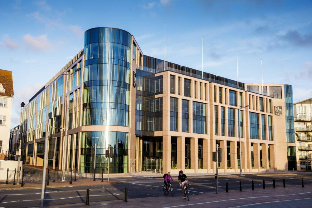 Reynaers brings seafront splendour to Jersey Esplanade @ReynaersLimited