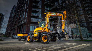 JCB_Hydradig_Building