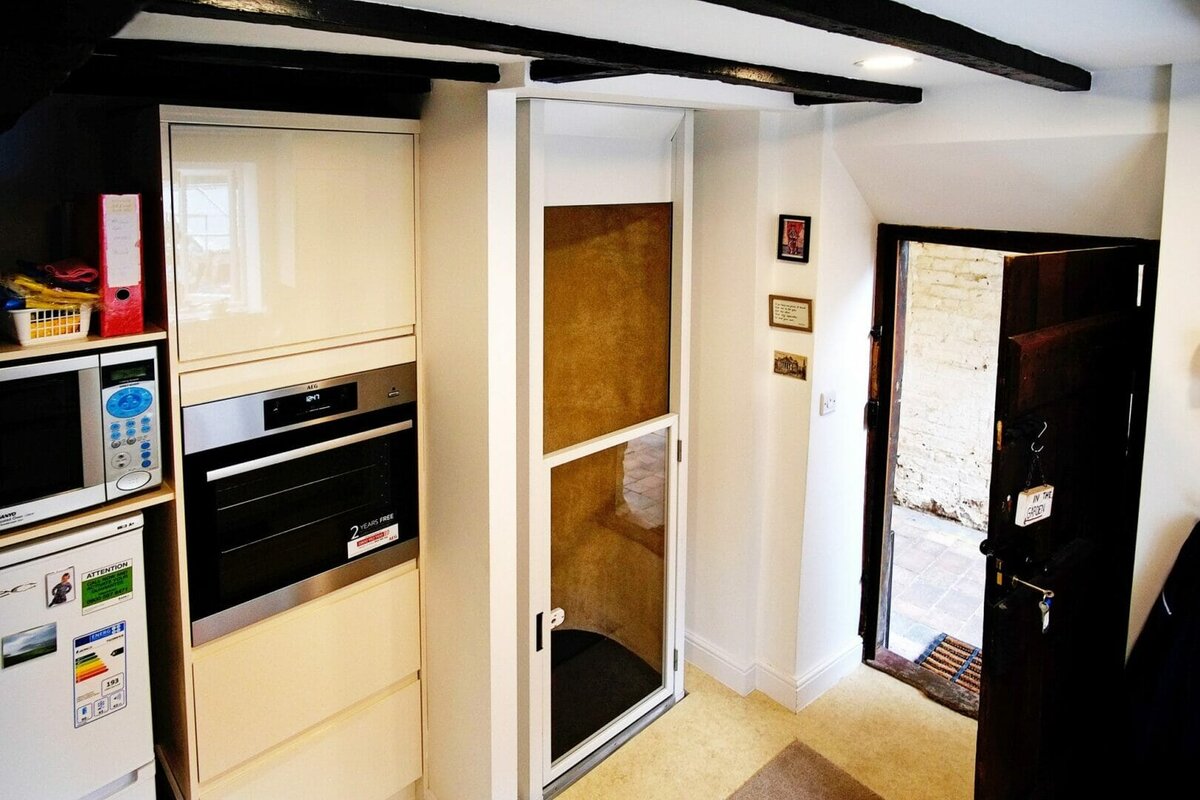 COUPLE TRANSFORM 17TH CENTURY HOME  WITH MODERN ‘THROUGH THE FLOOR’ LIFT @StiltzLifts