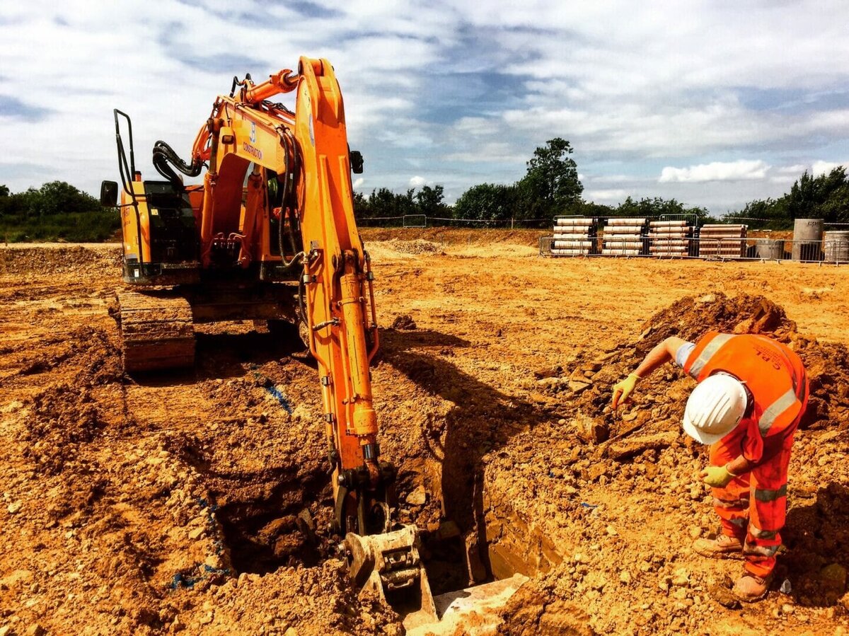 JB Construction 1 Pick ‘n Mix machines include Hyundai @HyundaiCEE