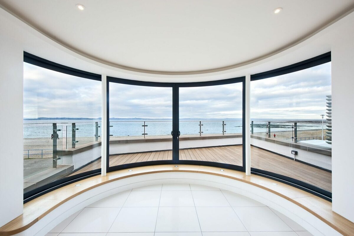 New glass slides from wall to wall