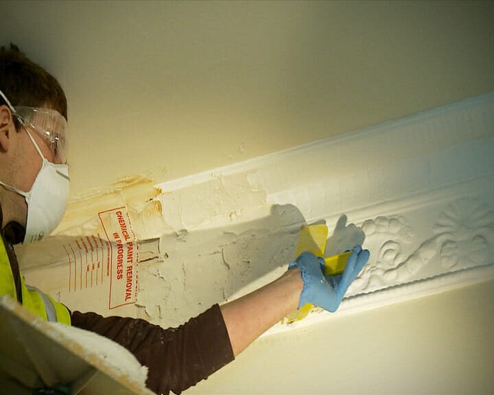 Fast and effective paint and varnish removal @BarrettineP