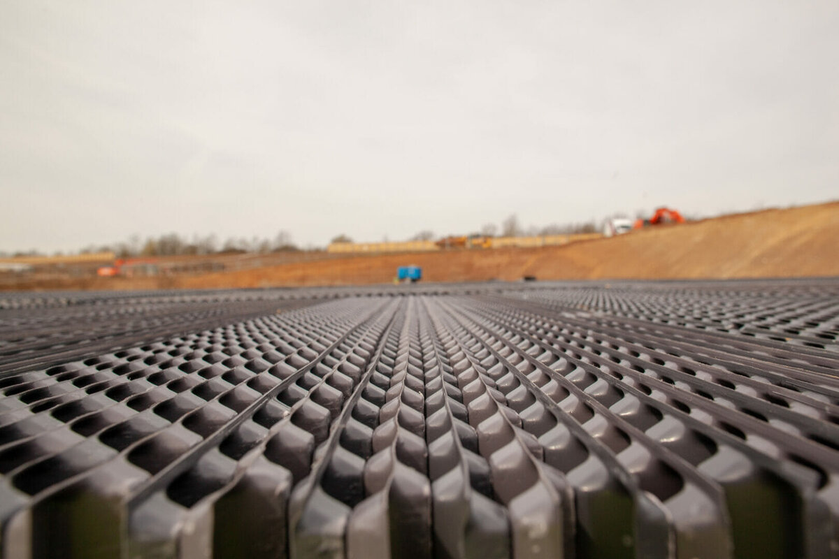 Record-Breaking SDS GEOLight® Tank Secures Public Green Space @SDSWater