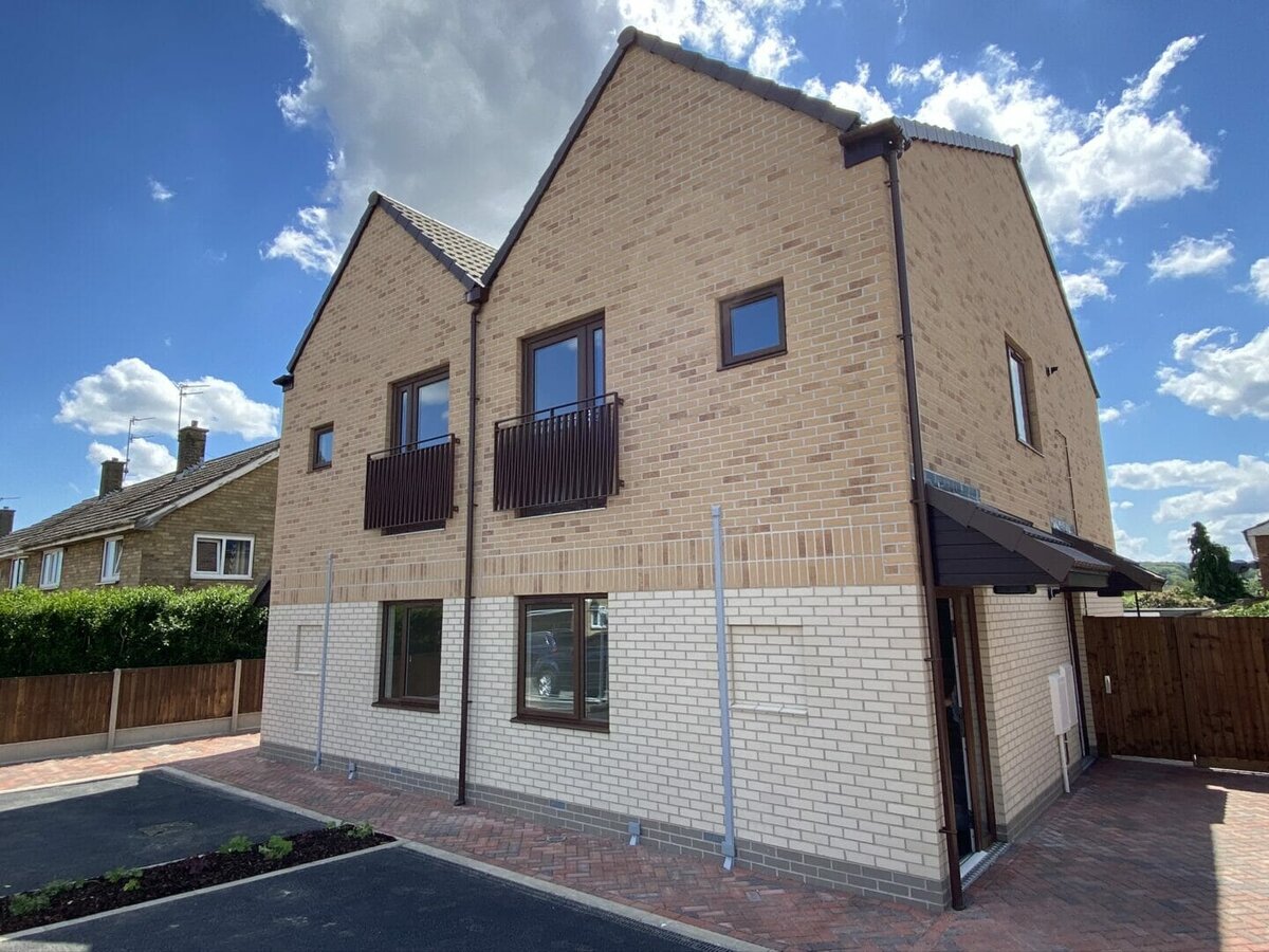 Innovative modular housing scheme completes in Lincolnshire  @GFTomlinson