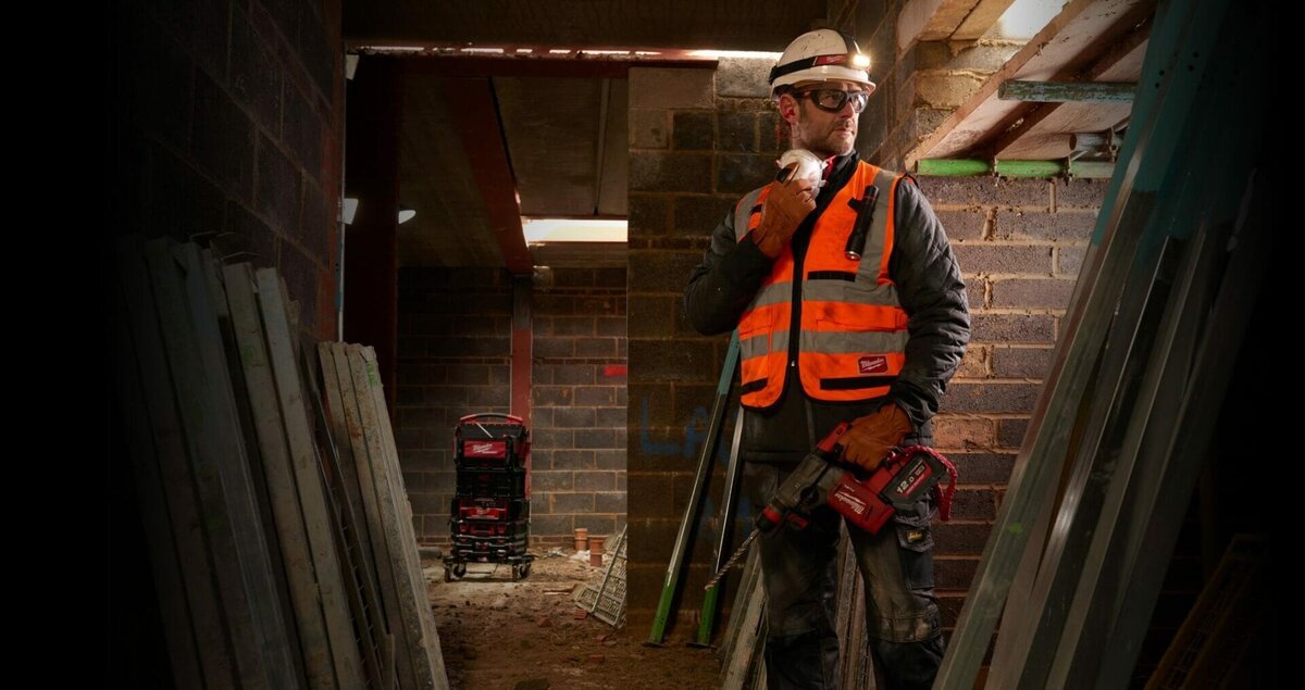 MILWAUKEE ® PERSONAL PROTECTIVE EQUIPMENT @MilwaukeeTool
