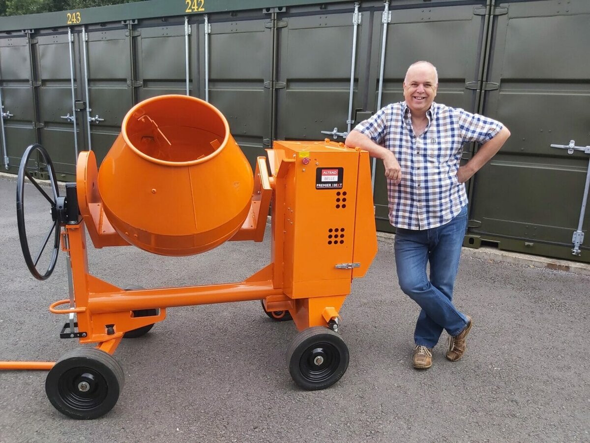Former construction pro crowdfunding for device that tackles tool theft