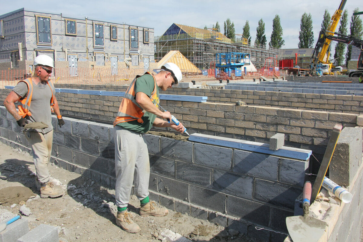 MODULAR HOUSING INSTALLED OVER MARMOX THERMOBLOCK BREAKS AT SELBY @MarmoxUK