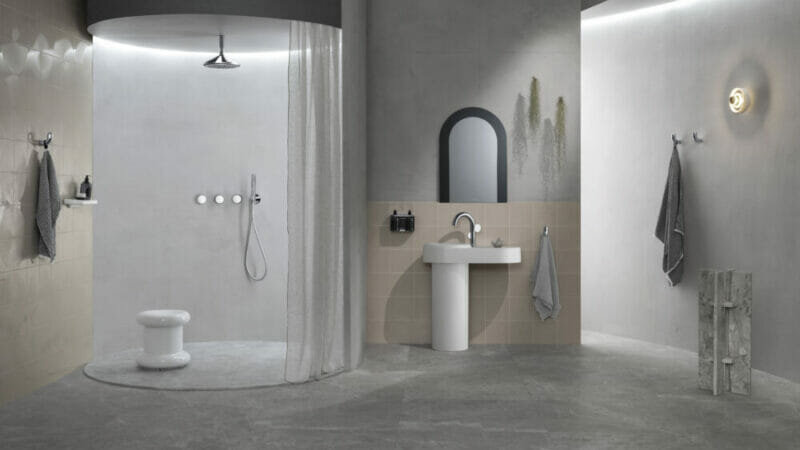 Get Curve Appeal in Your Bathroom @UK_Bathrooms