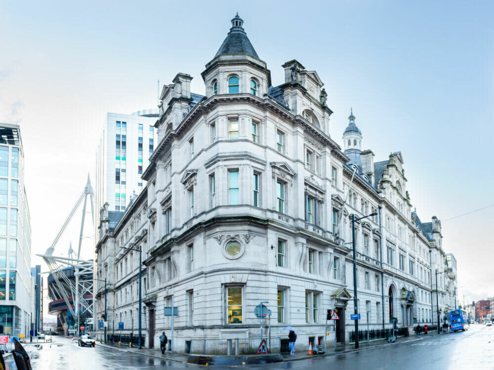 Profab Access adds a five star finish to Cardiff’s newest luxury hotel   @accesspanels
