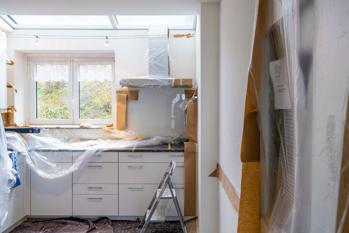 Planning the cost of your renovation while setting up gas and electricity in a new build