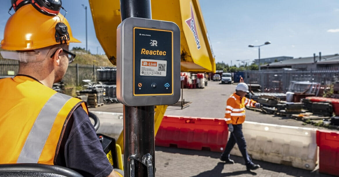 Connected Worker Technology:  Protecting the construction industry from dangerous proximity
