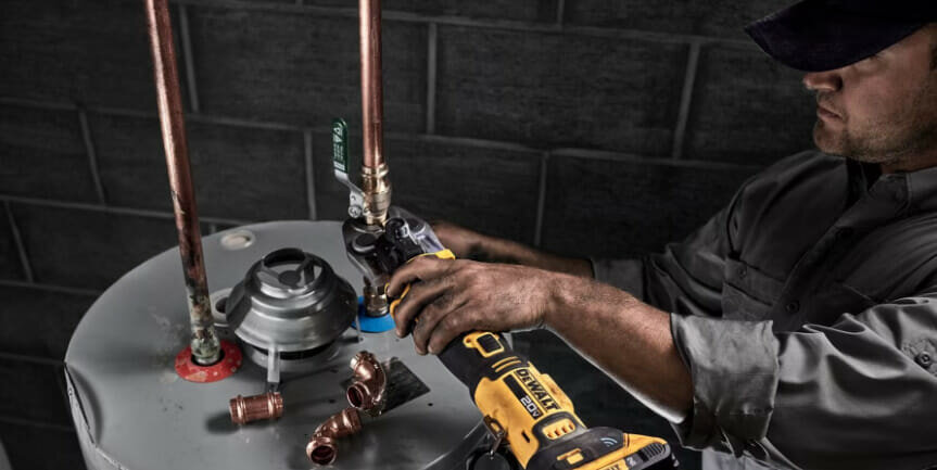 DEWALT Introduces New 20V MAX* Compact Press Tool and Several Accessories Supporting HVACR Technicians, Plumbers and Pipefitters