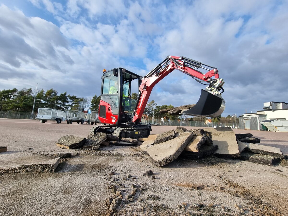 Precision, Power, Efficiency: Yanmar CE EMEA’s 1-2 tonne equipment range