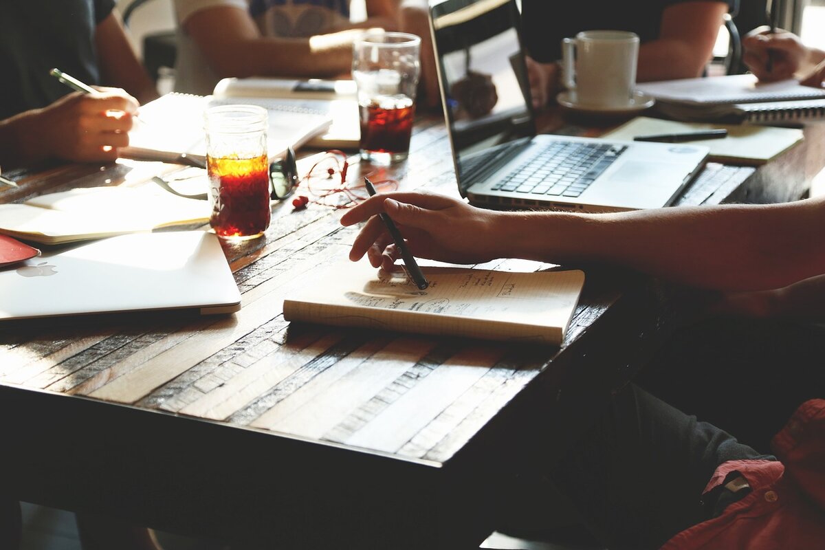 How To Create A Brochure For Your Business That Stands Out