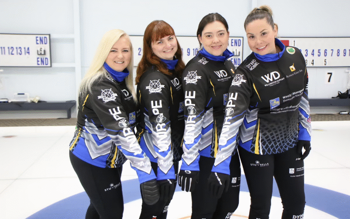 Unirope Sponsors Team Inglis Curling Squad