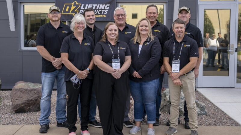 OZ Lifting Welcomes Dignitaries and Special Guests at Grand Opening