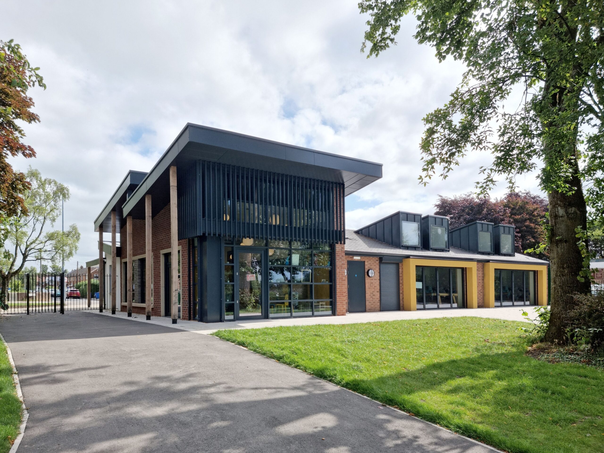 COMMUNITY PAVILION BUILT BY LITTLE HULTON CHILDREN WINS TWO MANCHESTER SOCIETY OF ARCHITECTS AWARDS