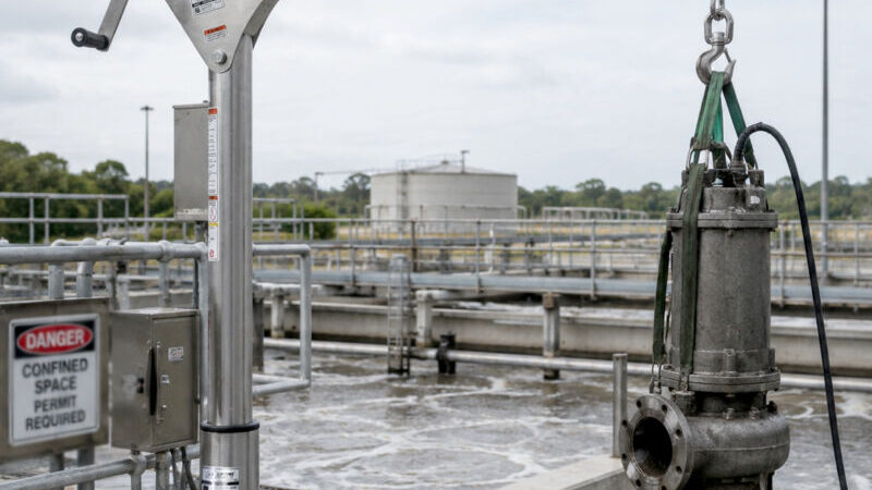 OZ Lifting to Show New Stainless Steel Davit Cranes at WEFTEC