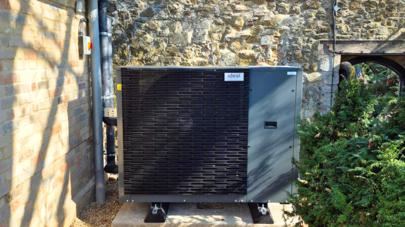 Ideal Commercial Heating heat pump helps decarbonise Grade I listed building at Ely Cathedral