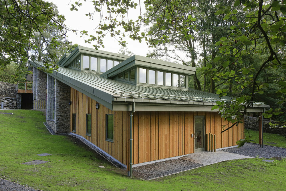 PIGMENTO Green zinc roof for Lake District activity centre