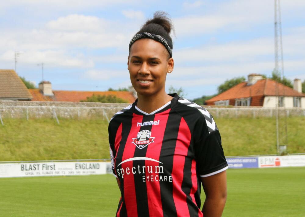 Chandlers continues Lewes Ladies sponsorship