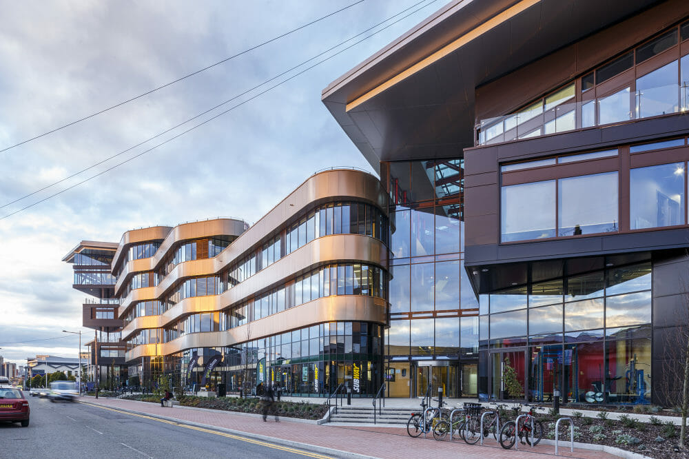 Kawneer systems hail a new future for education in Wales Glazing systems by Kawneer feature on the new Cardiff and Vale College.