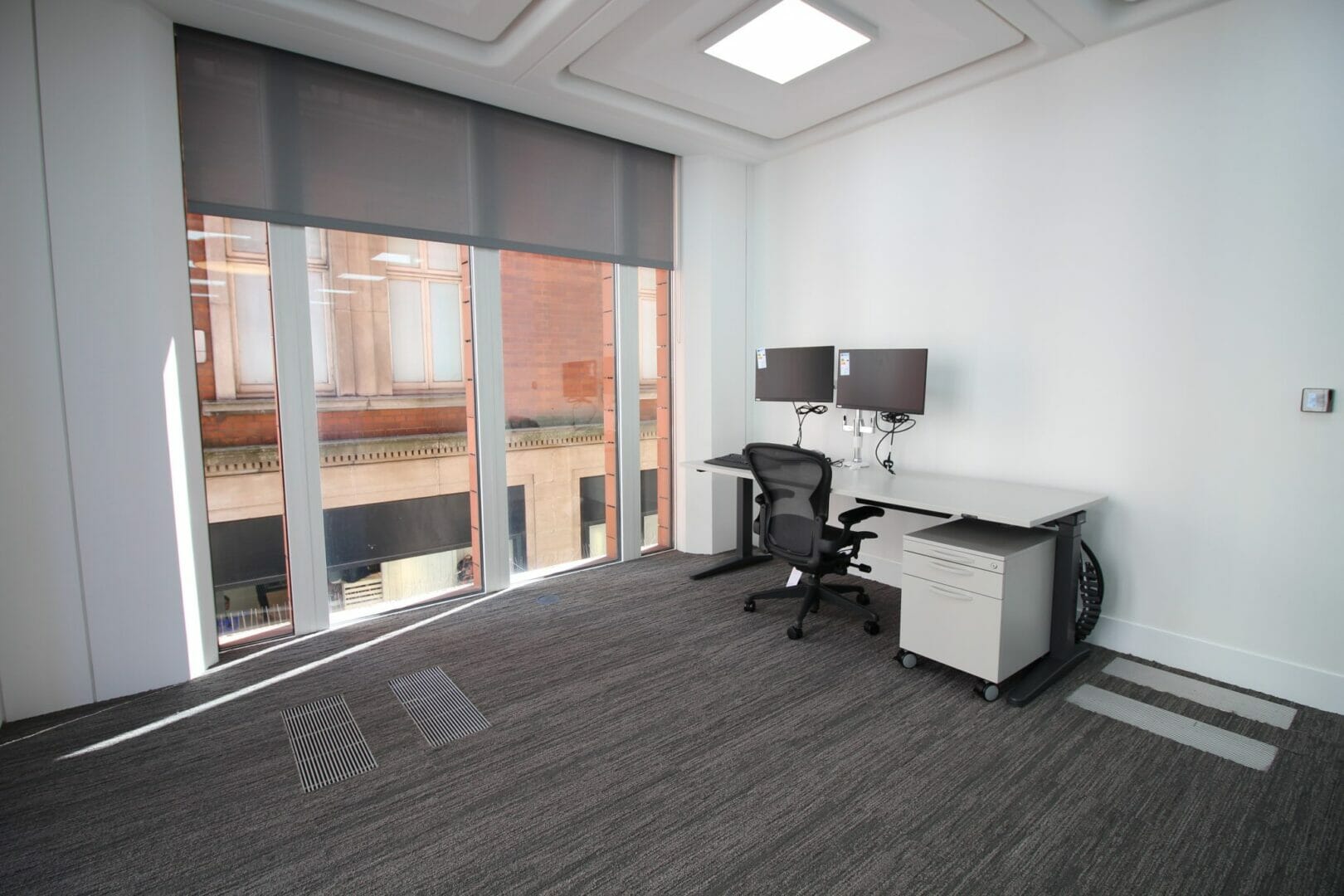 Underfloor Air Conditioning Fit-out at Hanover Street