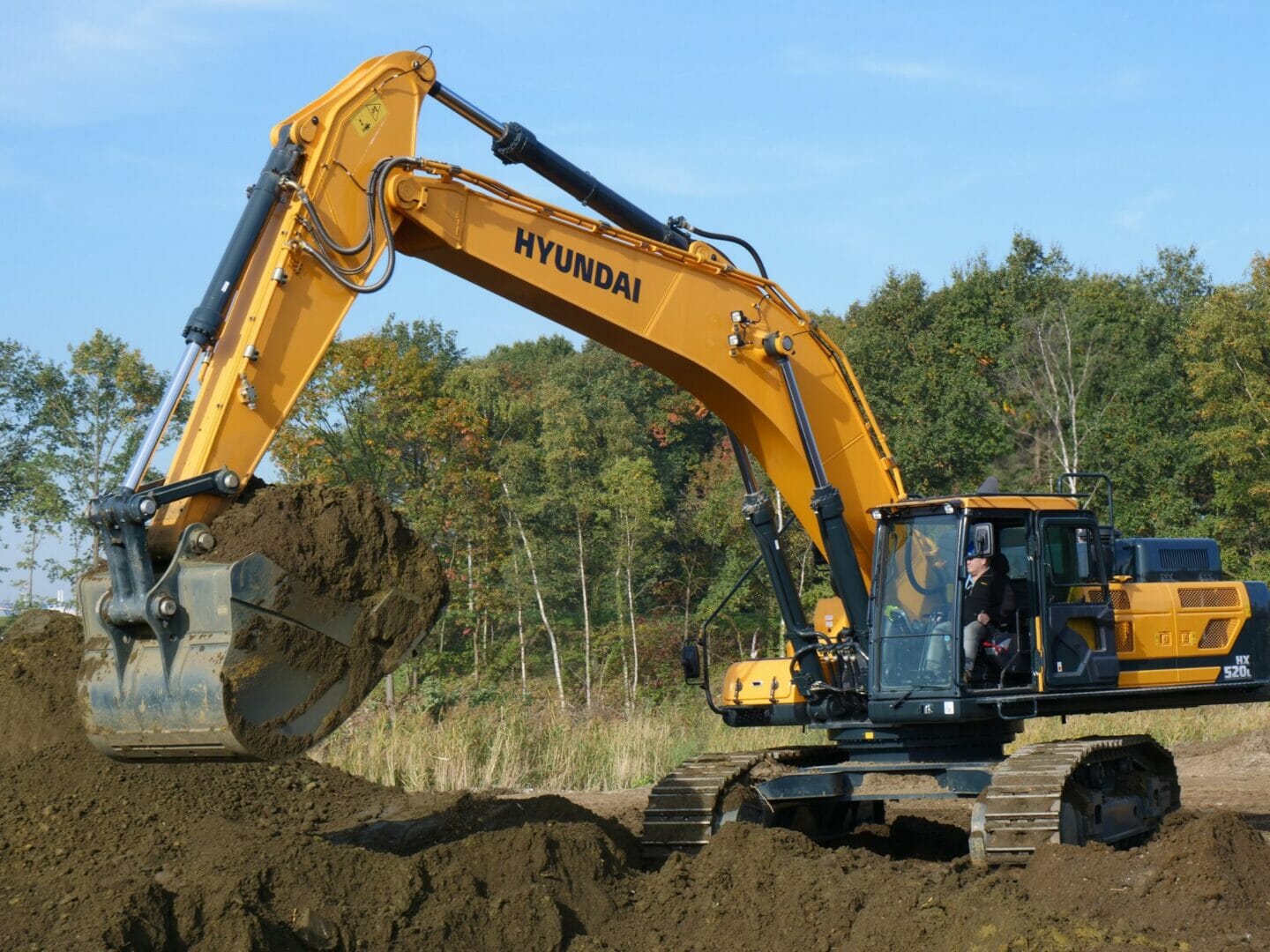 Hyundai appoints Agritrac Exports as new construction equipment dealer for Scotland