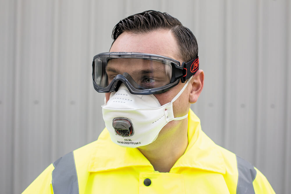 JSP Springfit™Mask offers an unrivalled fit for a disposable foldflat mask