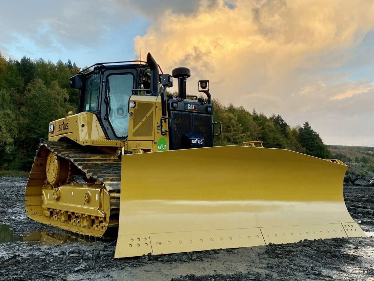 The Sirius Group welcomes the world’s first electric dozer ~ Finning UK and Ireland delivers new electric fleet to the North of England~   @thesiriusgroup