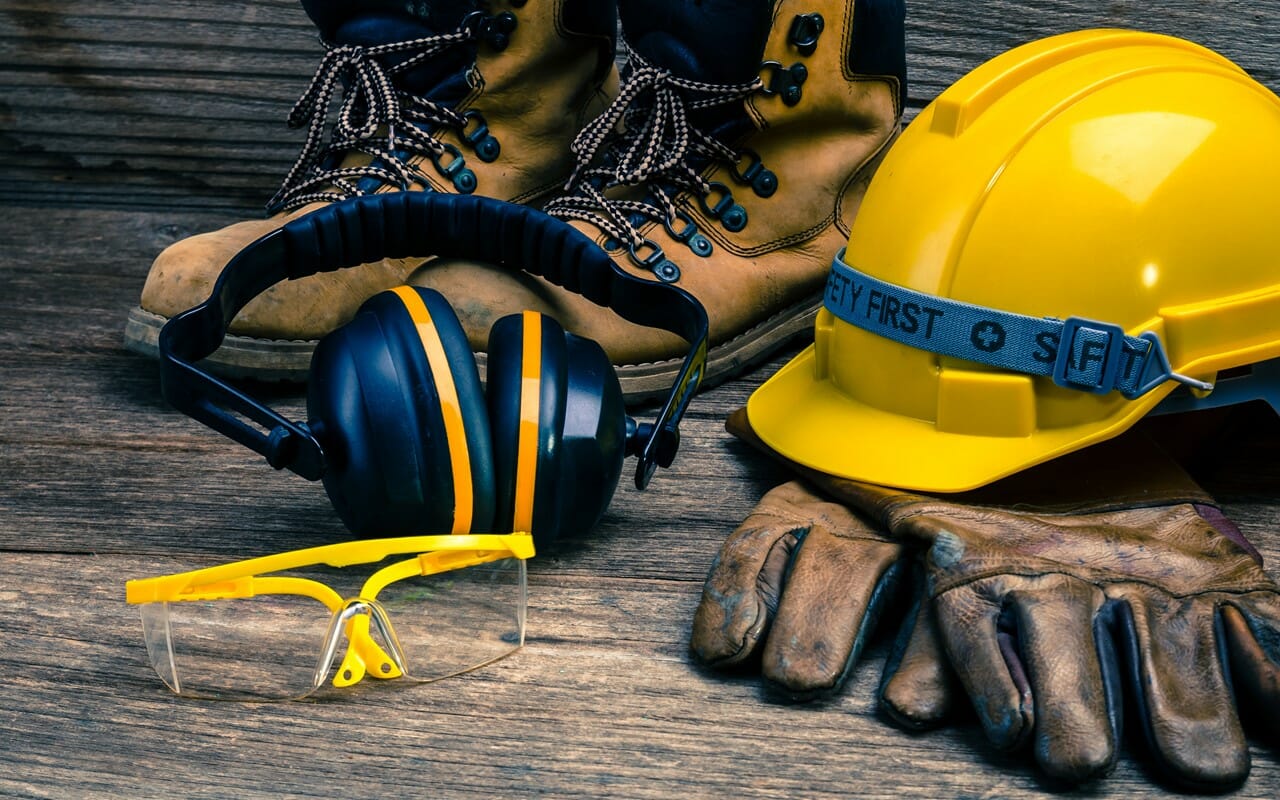 How to Make Your Employees Safe on Construction Sites