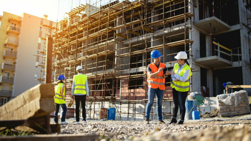 How has the UK construction sector fared in 2022?