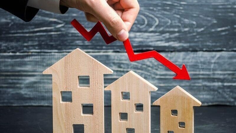 Will home prices fall in 2023?