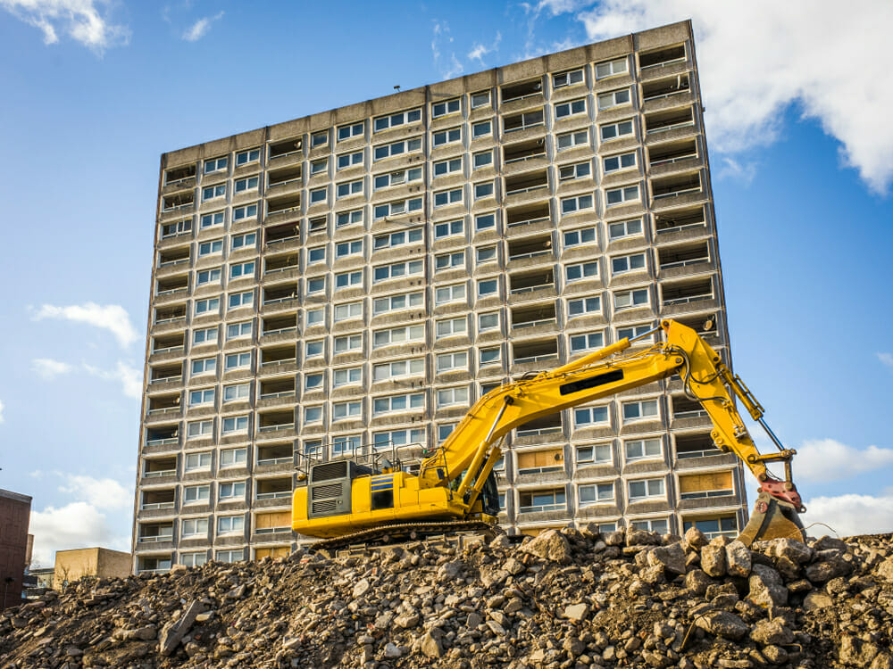 How the Construction Industry Tackles Its Waste