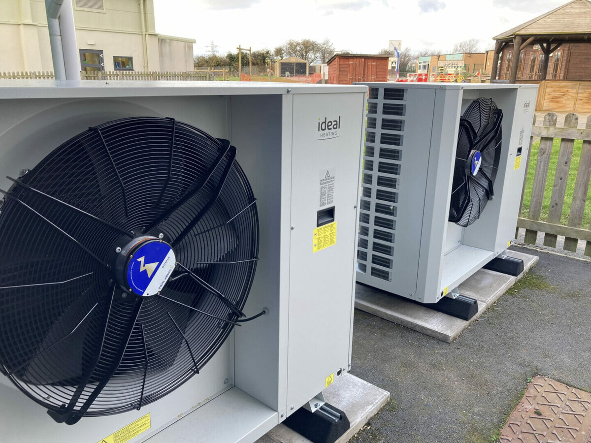 Reducing carbon emissions with ECOMOD heat pumps #industrynews