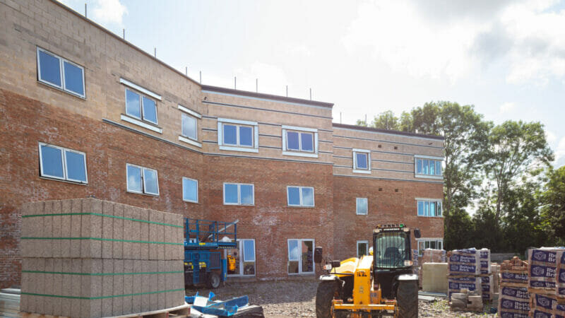 Real completes topping out of The Burren specialist nursing home at Imperial Park, Bristol #industrynews #specialist #nursinghome 