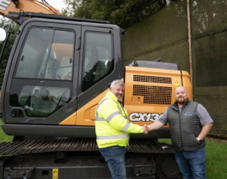 CIVILS & CONSTRUCTION SOLUTIONS SIGNS CX130E DEAL AT THE UK CASE ROADSHOW