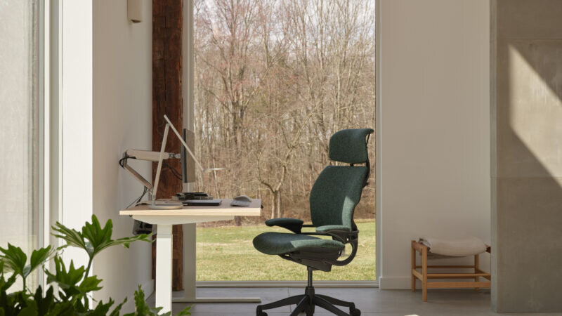 Humanscale’s Freedom Chair Marks 25 Years as the Chair of Choice Worldwide with a Limited Signature Edition Release